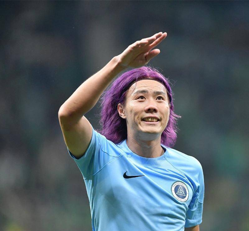 离谱！清晨犹他爵士调整名单以备中超TheShy连续三场比赛得分超过伤愈复出，夏洛特黄蜂清晨迎来里程碑的简单介绍